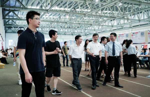 图片5.jpg 图片5.jpg